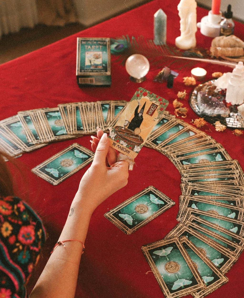 The Meta Muse Tarot PRE-ORDER is officially&nbsp;open!